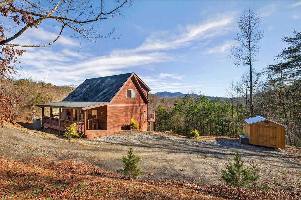 422262 Hiawassee Residential