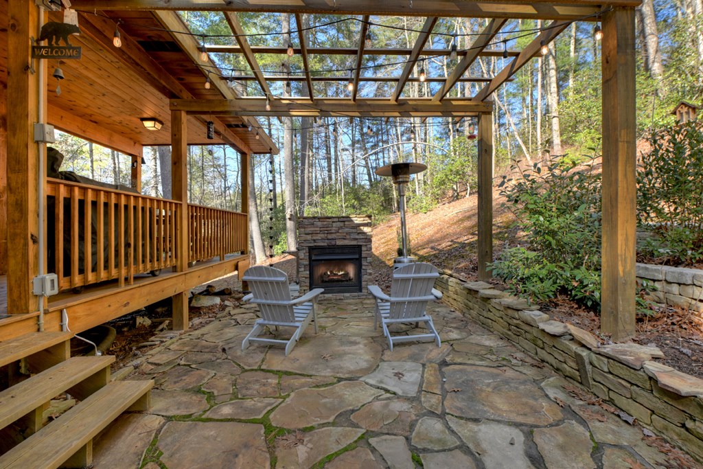 422270 Blue Ridge Residential