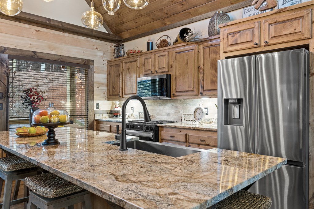 422286 Blue Ridge Residential