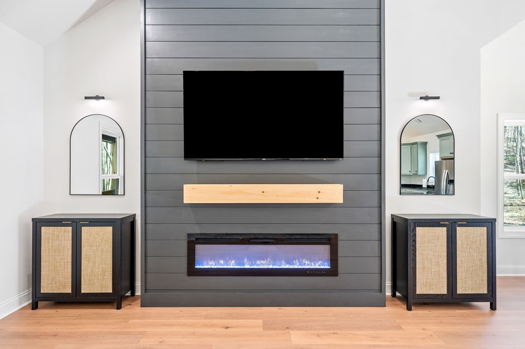 422287 Talking Rock Residential