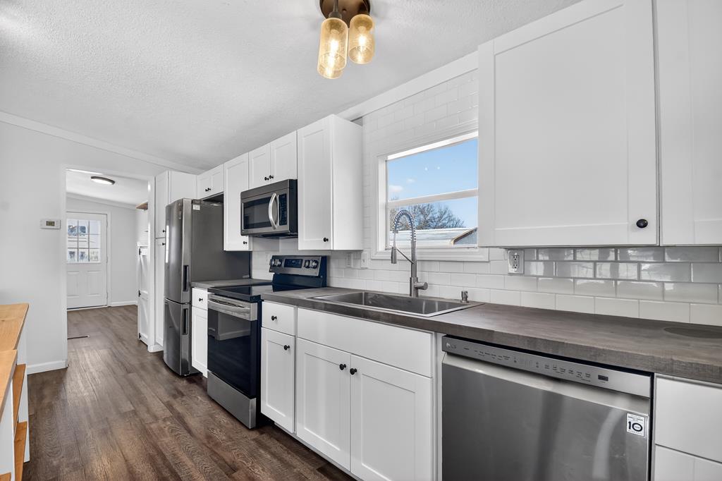 422293 Morganton Residential