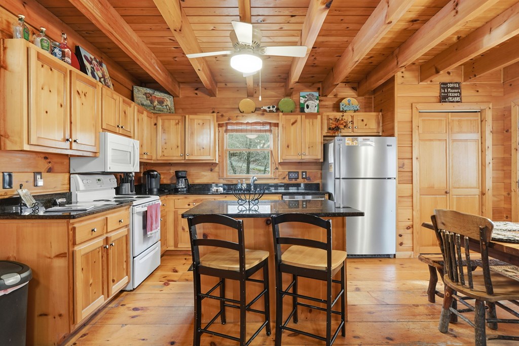 422298 Ellijay Residential