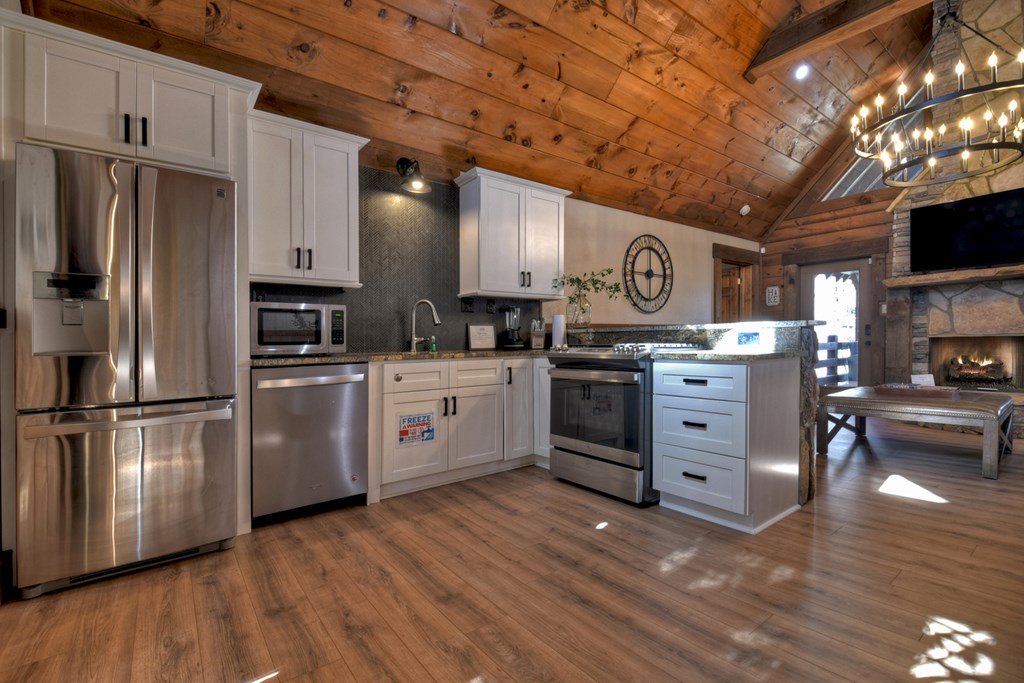 422299 Blue Ridge Residential