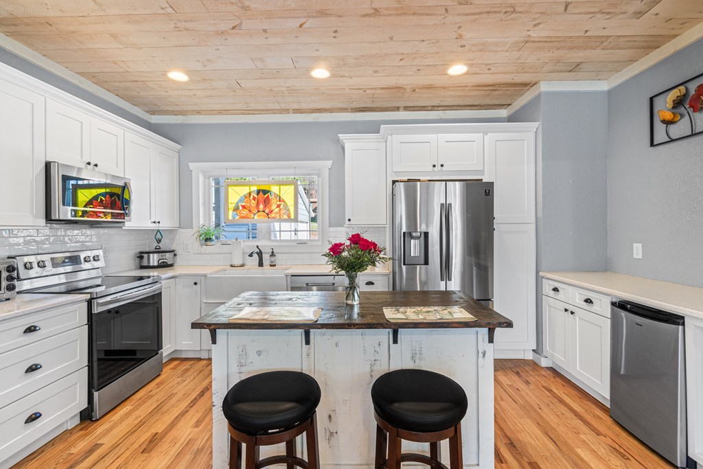 422301 Blue Ridge Residential