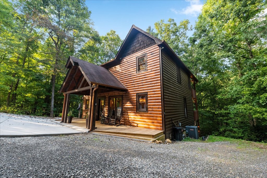 422312 Blue Ridge Residential