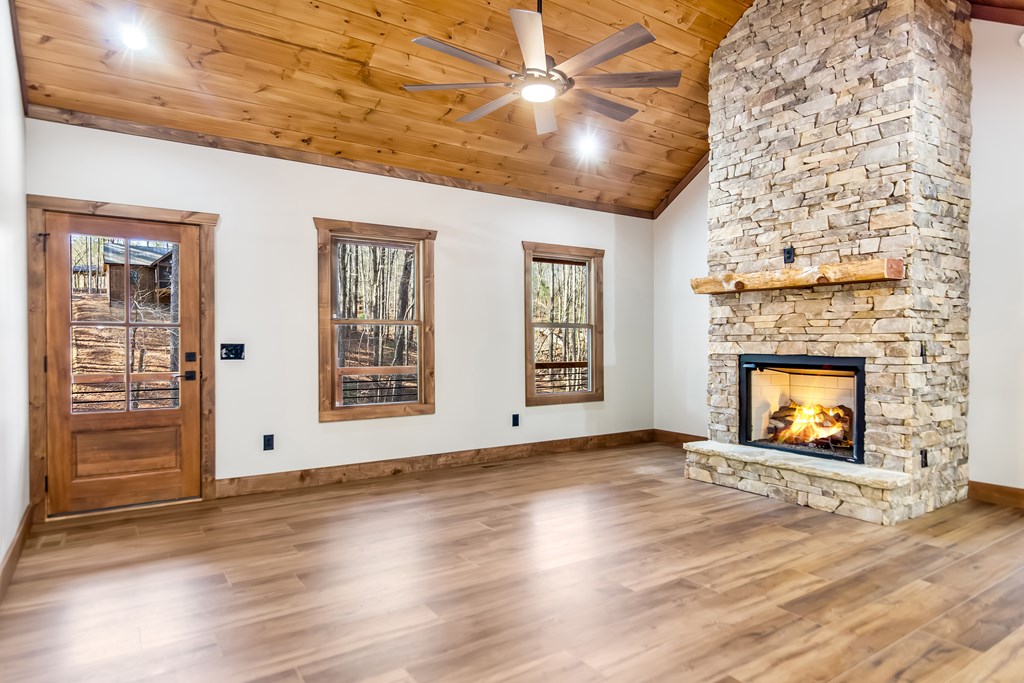 422313 Ellijay Residential