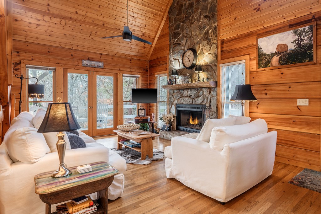 422337 Morganton Residential