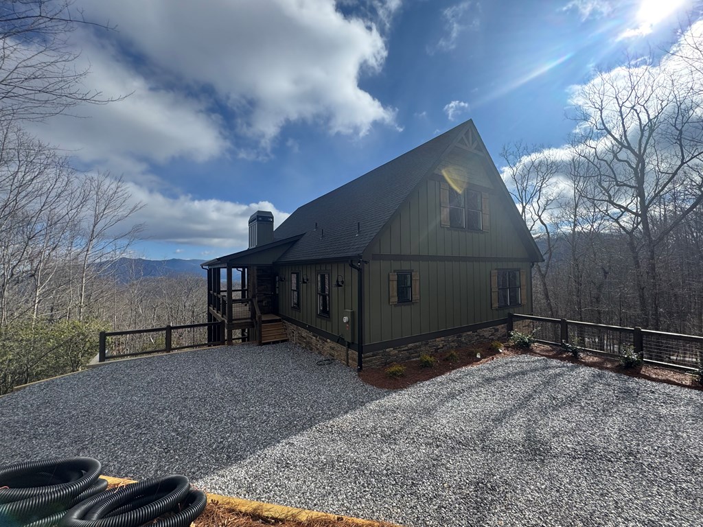 422344 Young Harris Residential