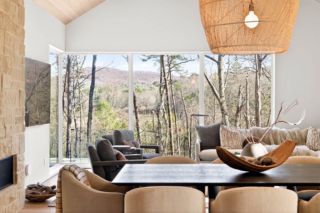 422346 Cherry Log Residential