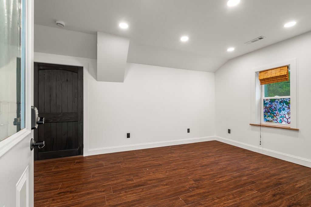 422358 Blairsville Residential