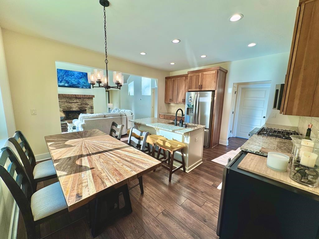 422372 Epworth Residential