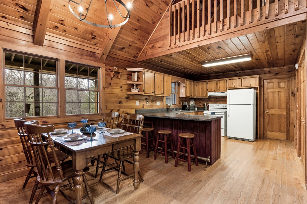 422375 Morganton Residential