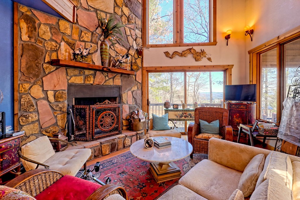 422399 Murphy Residential