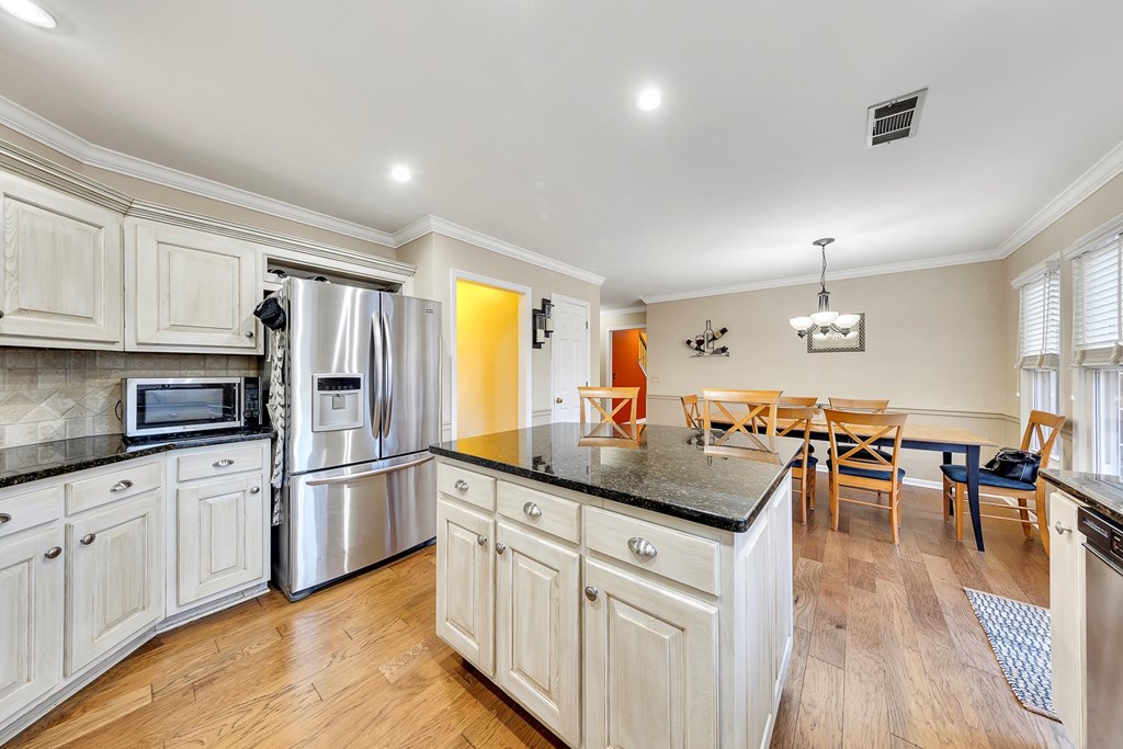 422414 Marietta Residential