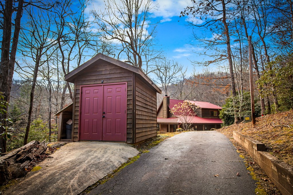 422423 Blairsville Residential