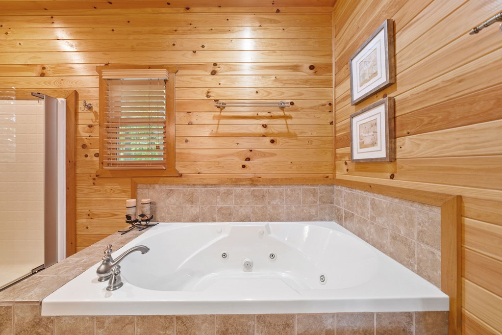 422430 Epworth Residential