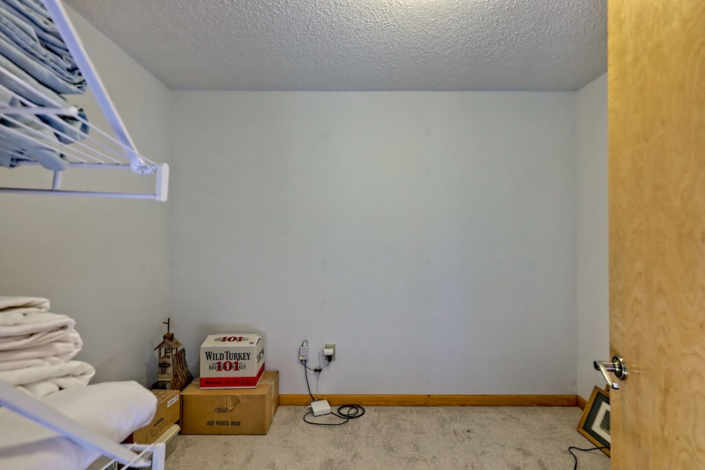 422432 Hayesville Residential