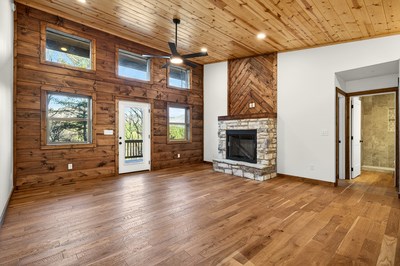 422454 Murphy Residential