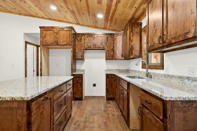 422456 Murphy Residential