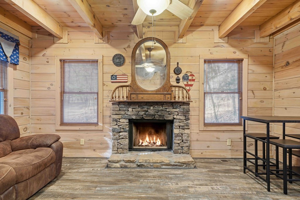 422476 Ellijay Residential