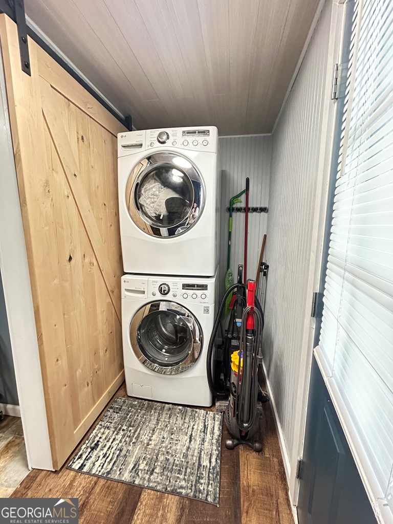 422482 Cleveland Residential