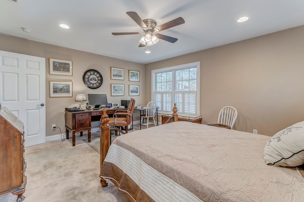 422484 Ellijay Residential