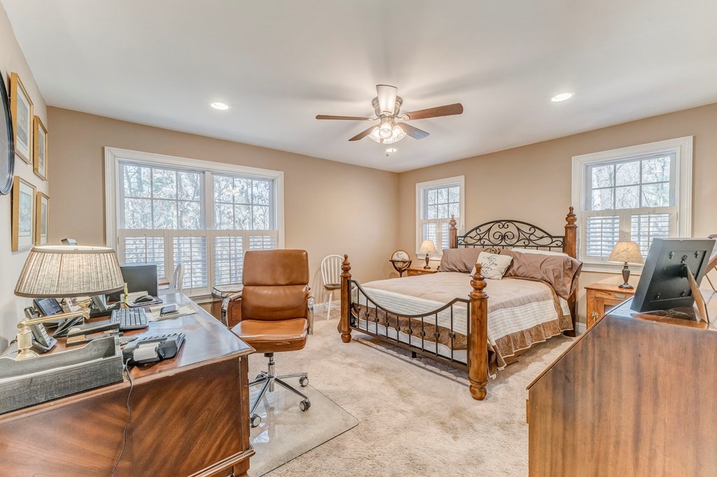 422484 Ellijay Residential