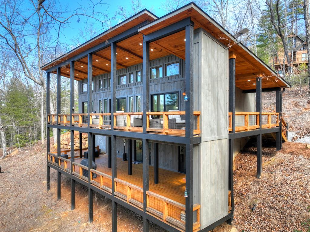 422485 Morganton Residential