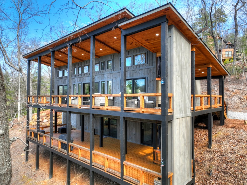 422485 Morganton Residential