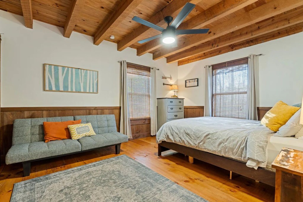 422487 Blue Ridge Residential