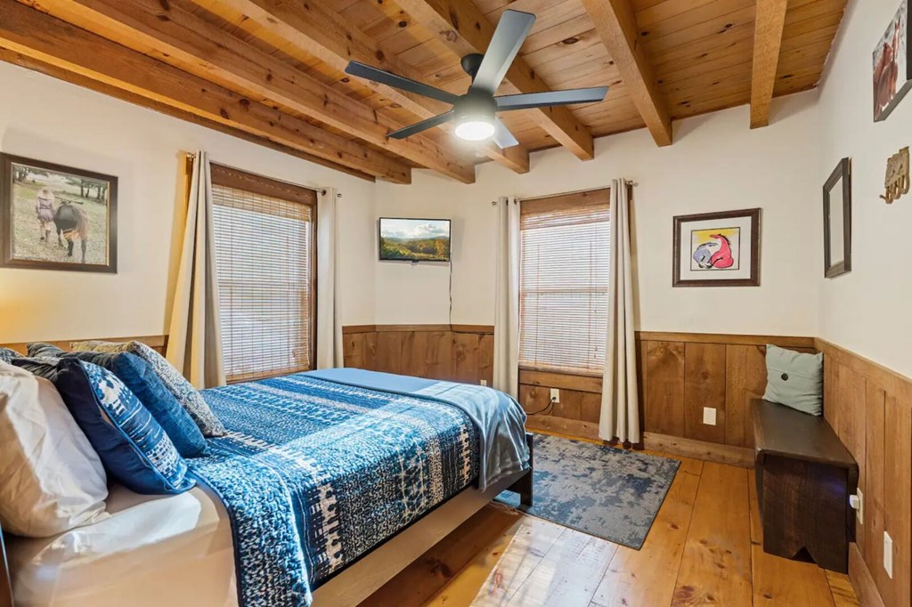 422487 Blue Ridge Residential