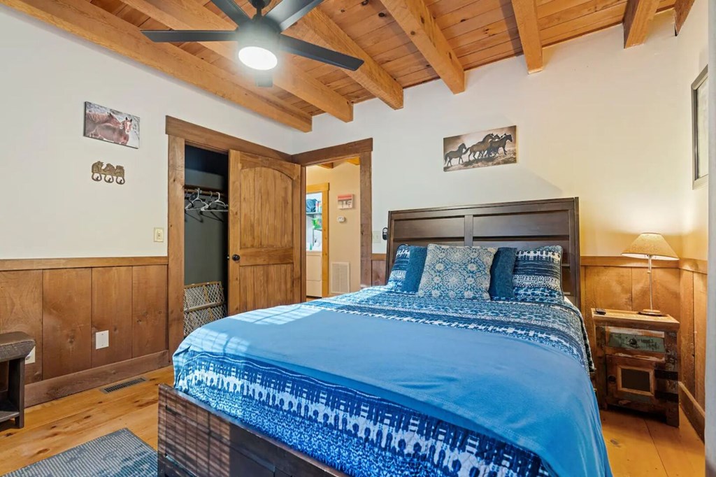 422487 Blue Ridge Residential