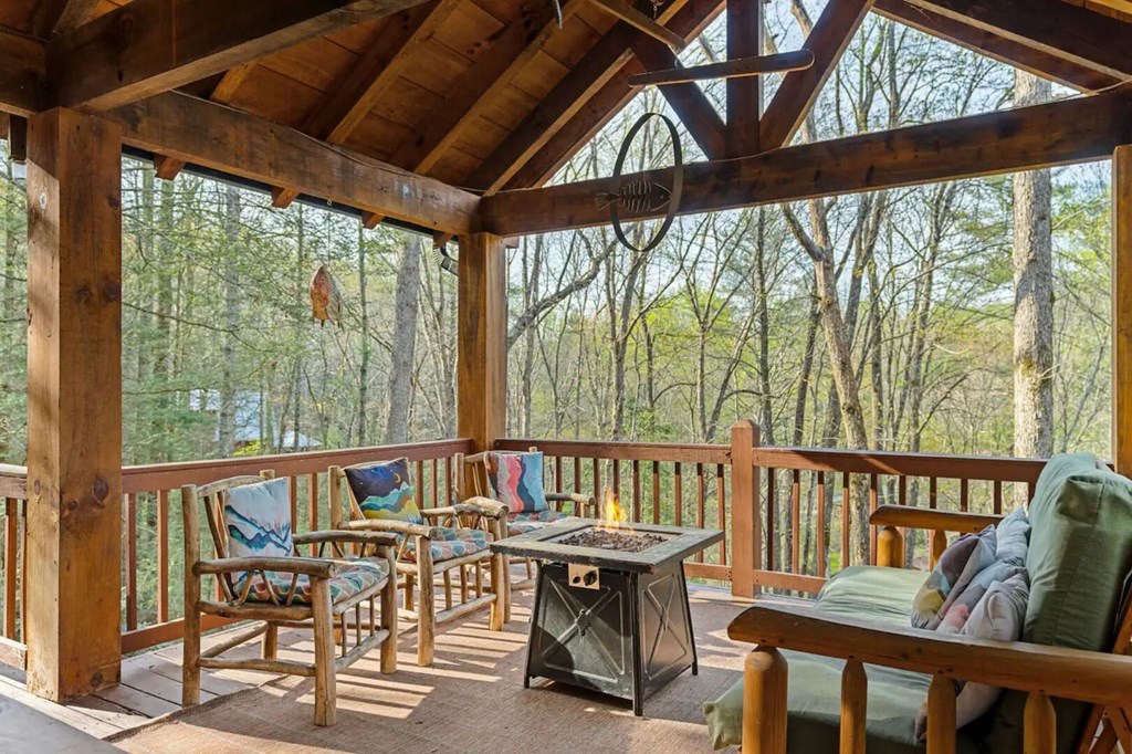 422487 Blue Ridge Residential