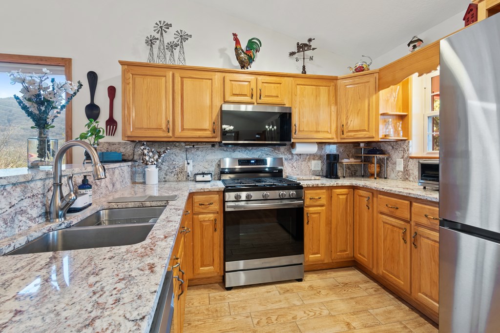 422489 Blairsville Residential