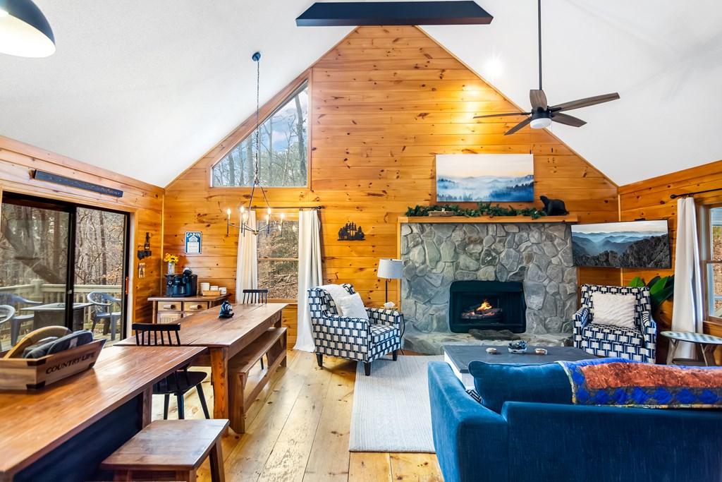 422492 Ellijay Residential