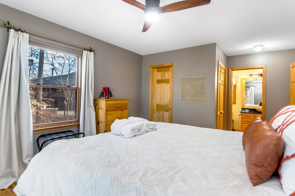 422492 Ellijay Residential