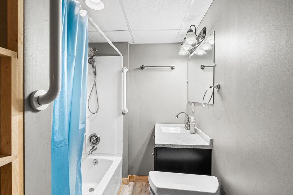 422493 Hiawassee Residential