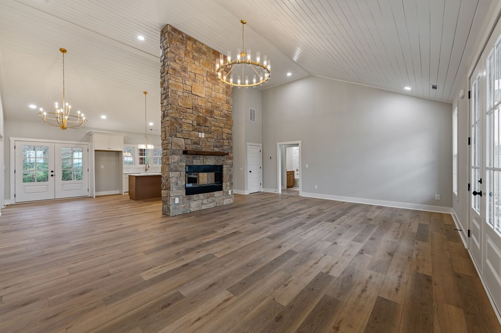 422500 Blairsville Residential