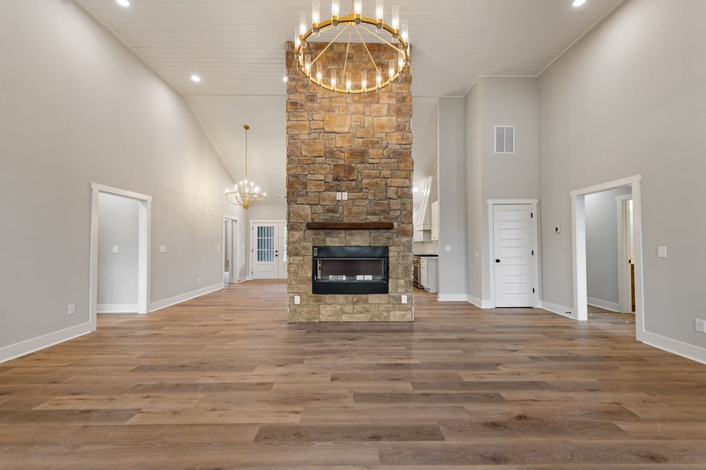 422500 Blairsville Residential