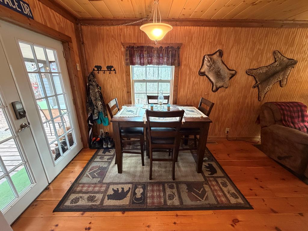 422507 Blue Ridge Residential