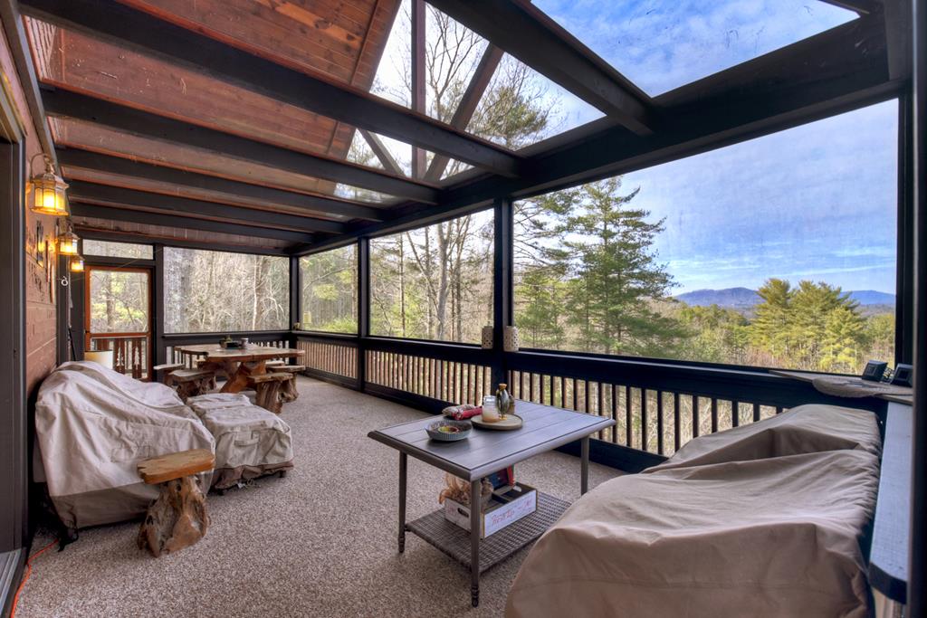 422515 Mineral Bluff Residential