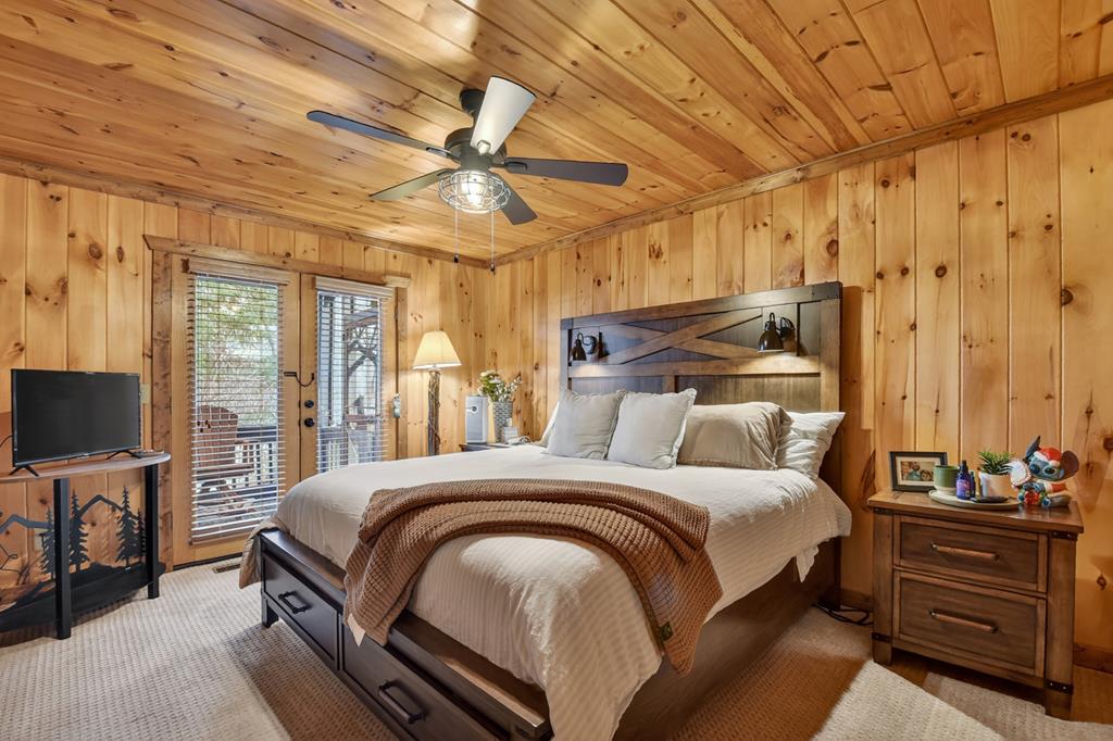 422515 Mineral Bluff Residential