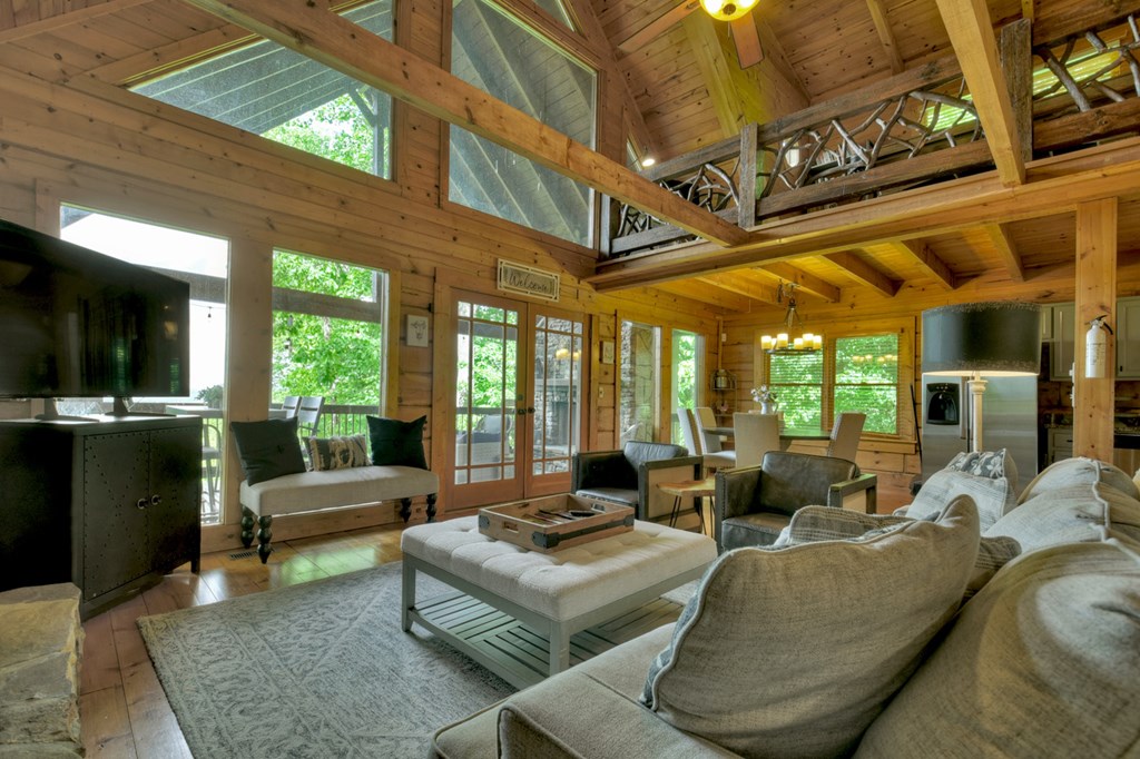 422520 Blue Ridge Residential