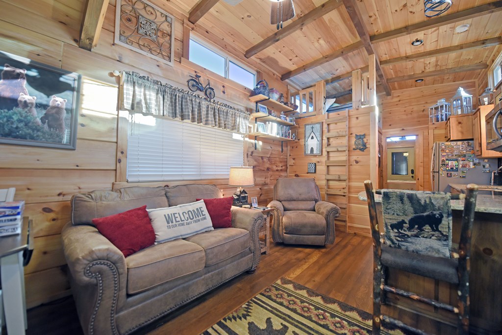 422522 Blairsville Residential