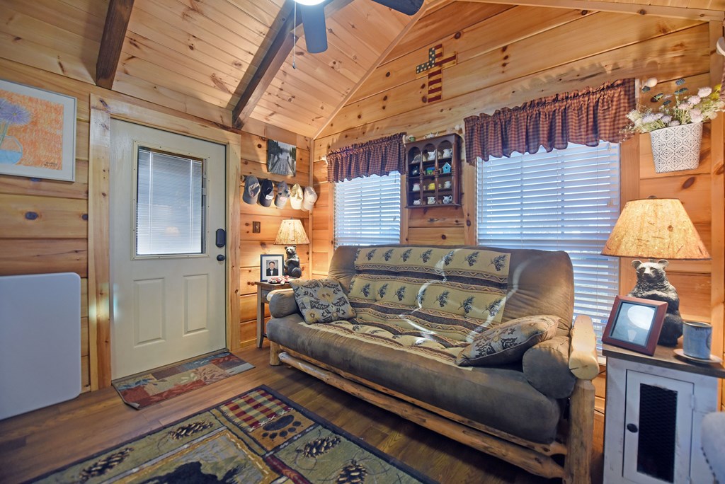 422522 Blairsville Residential