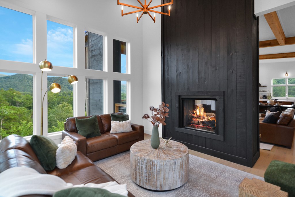 422527 Blue Ridge Residential