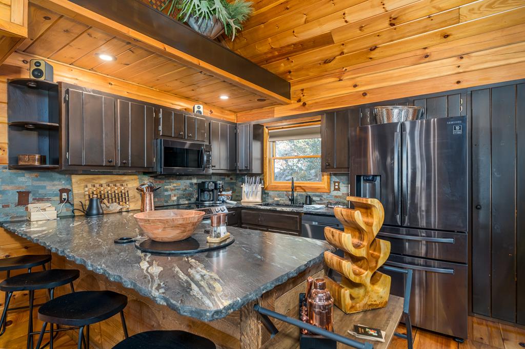 422534 Murphy Residential