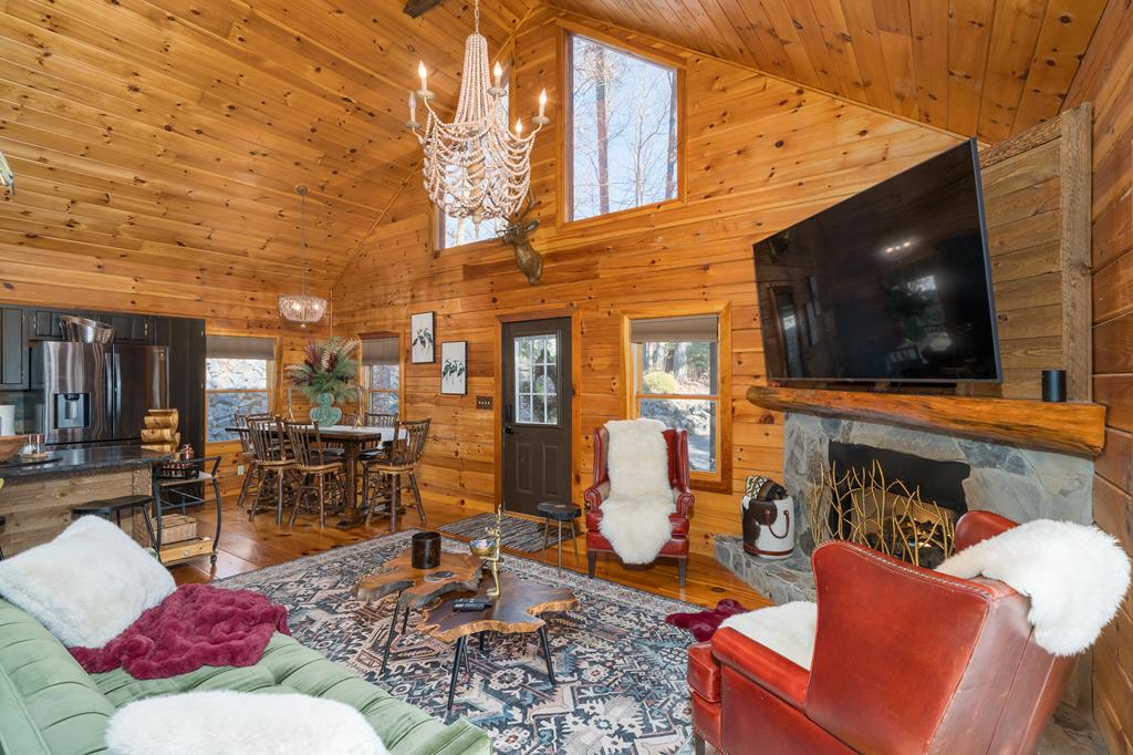 422534 Murphy Residential