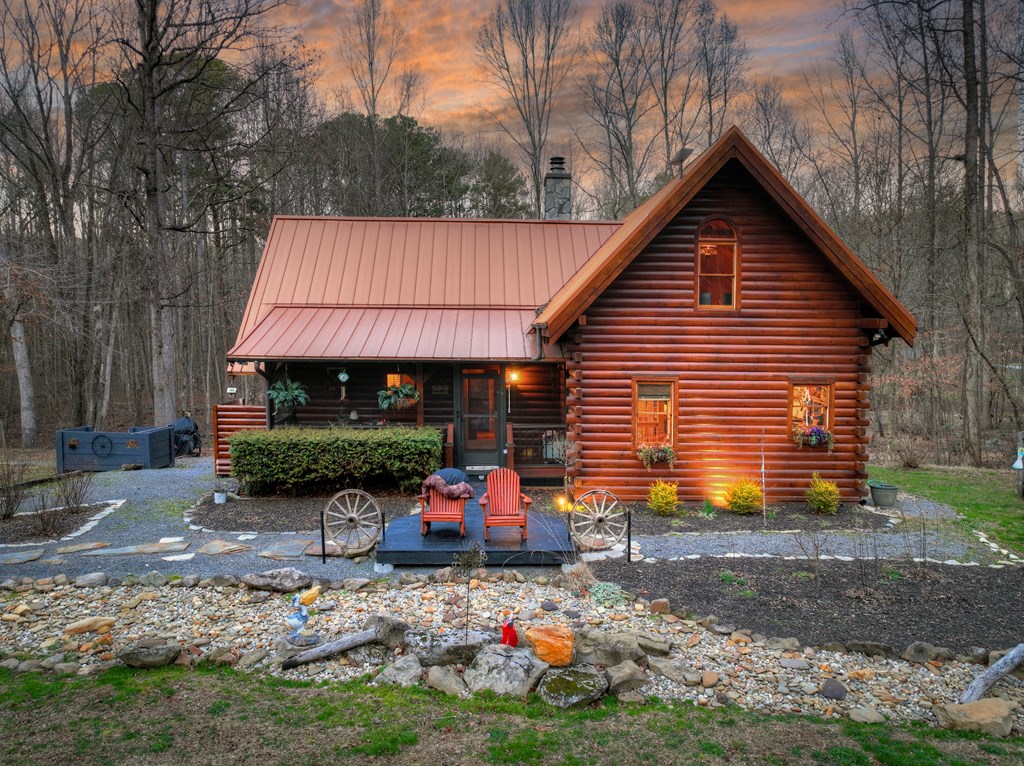 422535 Talking Rock Residential