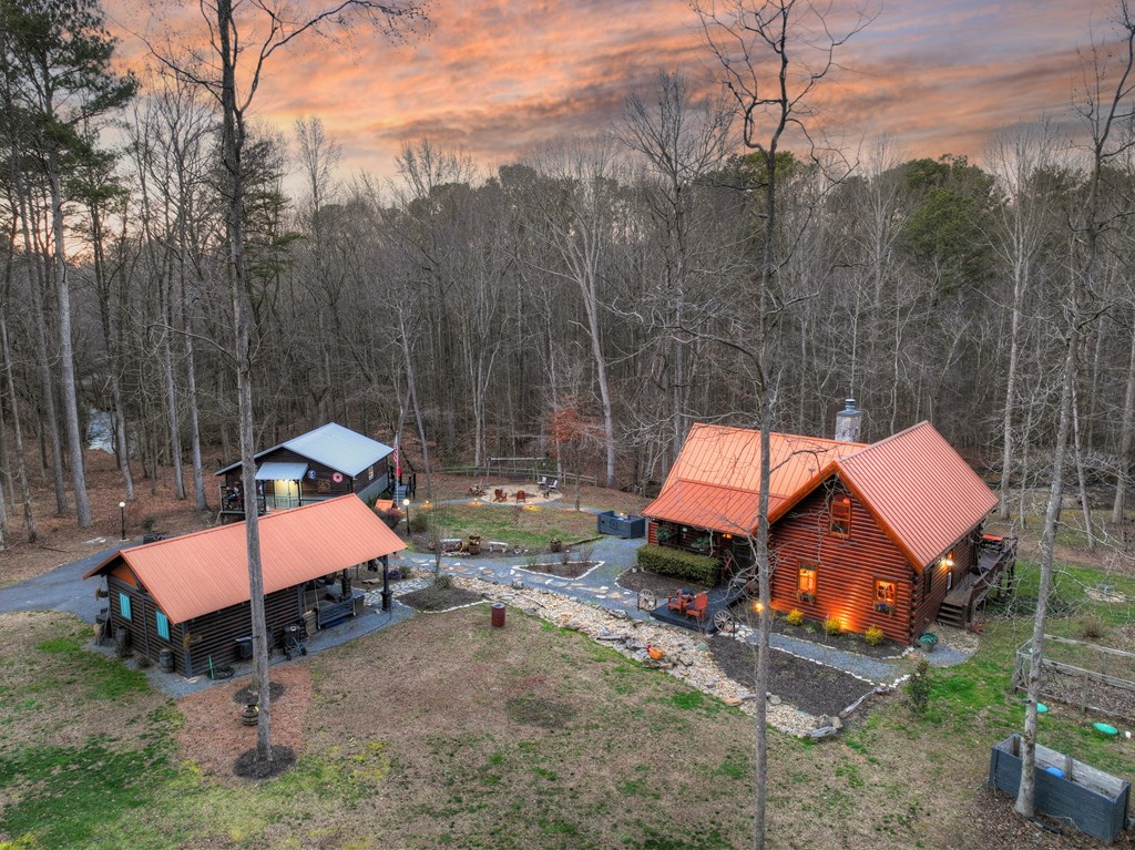 422535 Talking Rock Residential